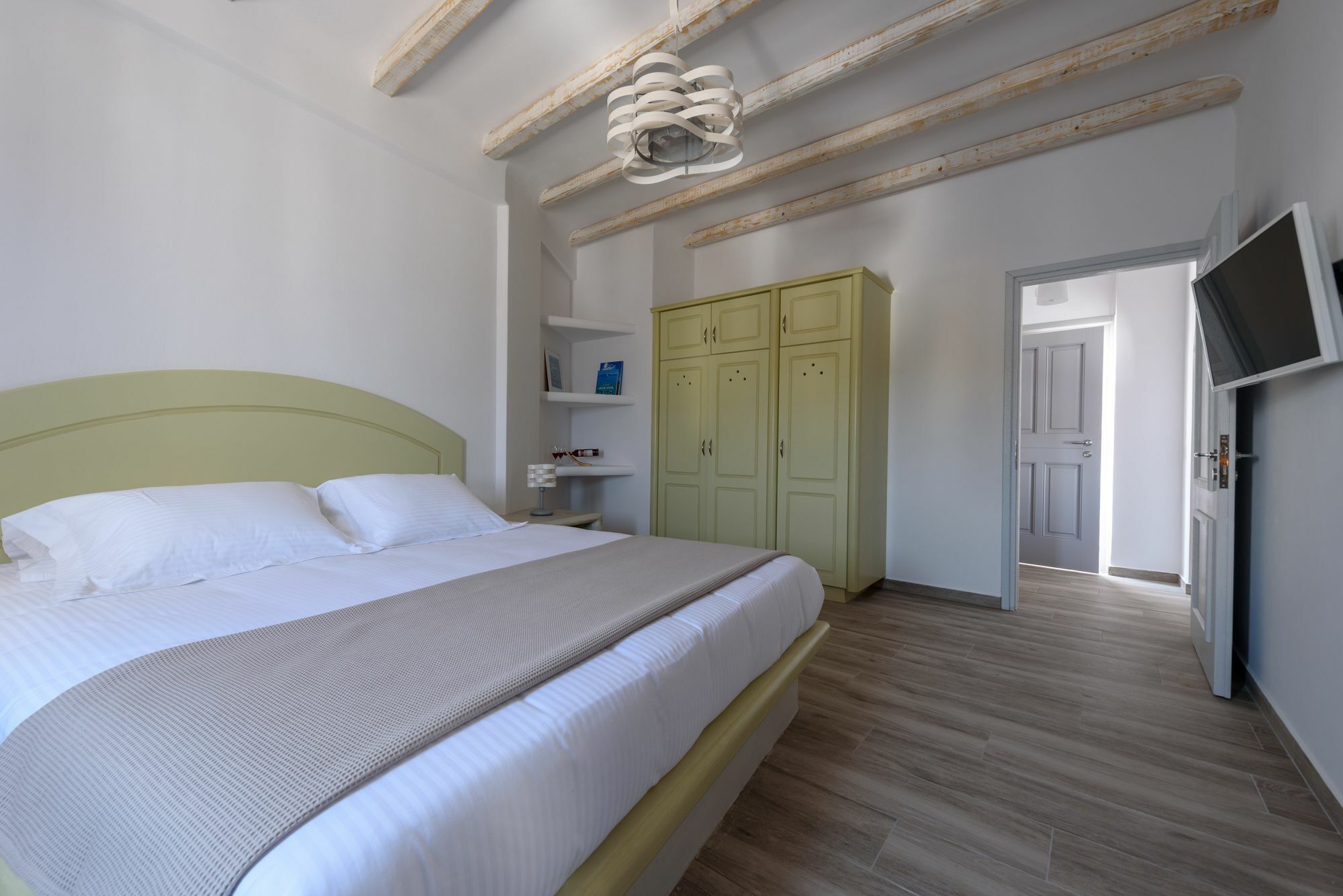 Ikies Santo Filoxenia Apartments Karterados  Zewnętrze zdjęcie