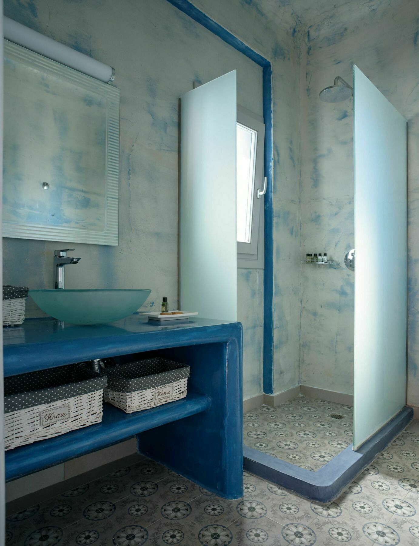Ikies Santo Filoxenia Apartments Karterados  Zewnętrze zdjęcie